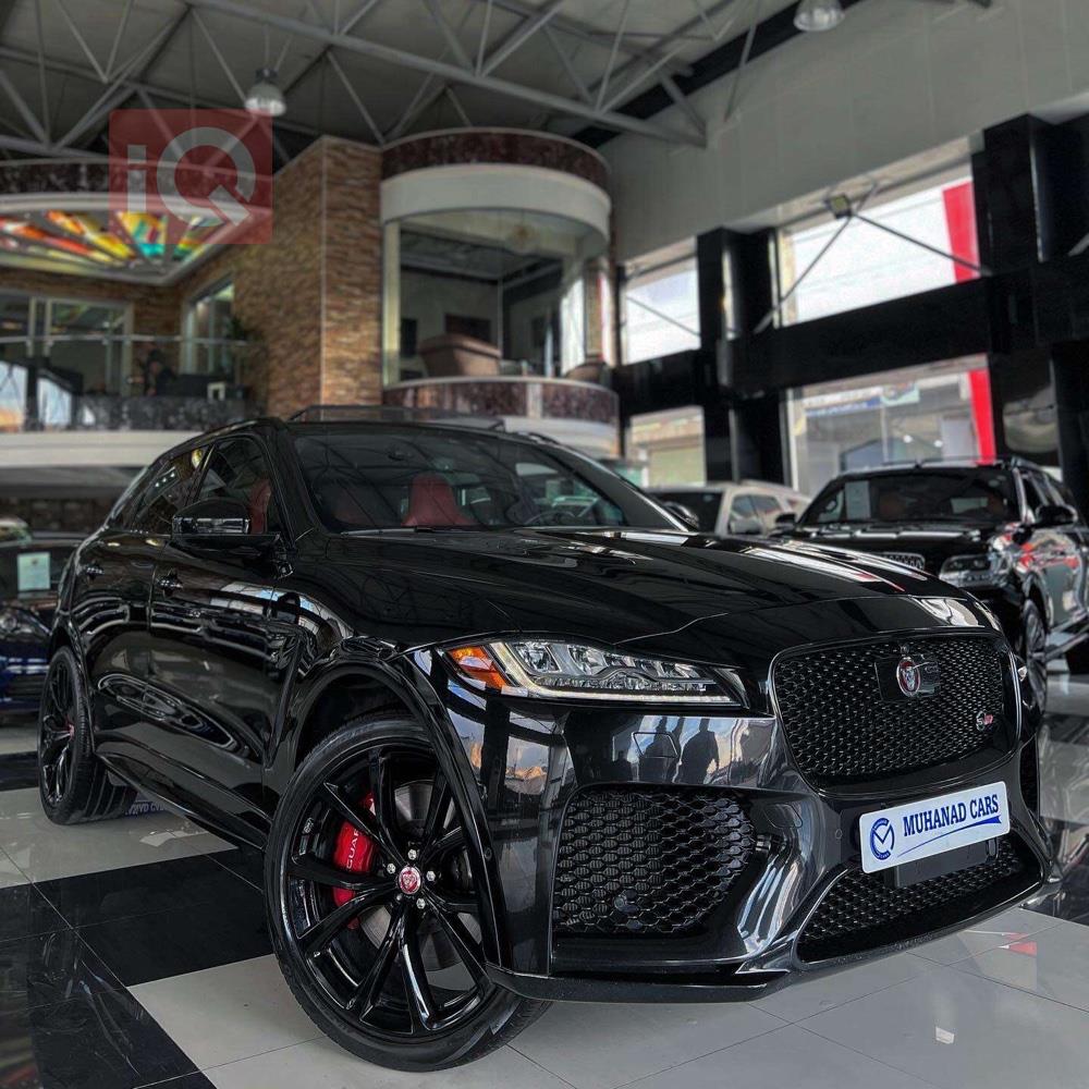 جاگوار F-Pace